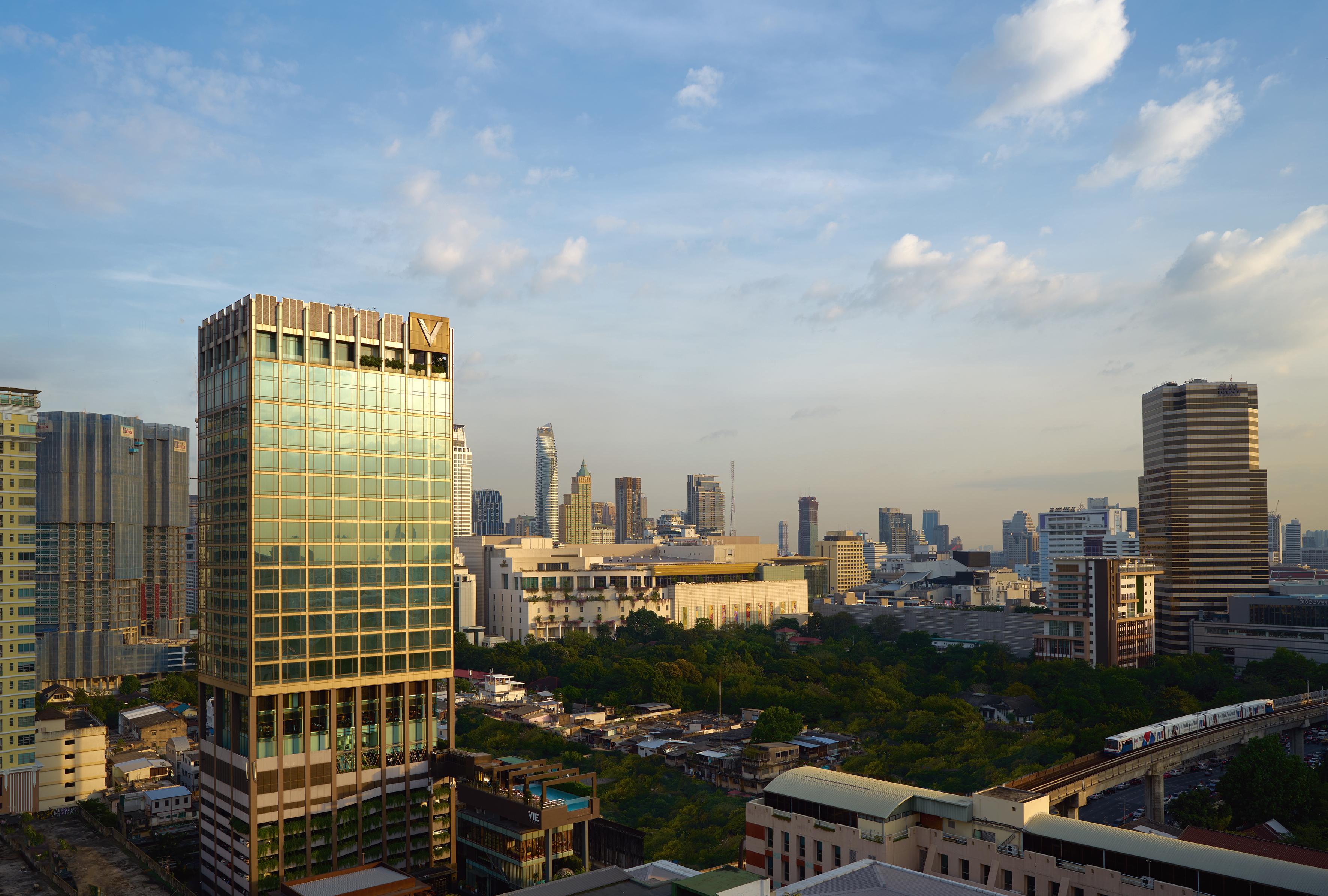 Vie Hotel Bangkok, Mgallery Banguecoque Exterior foto The building in 2016